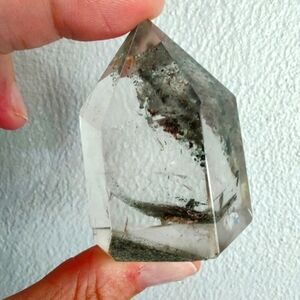 Genuine Garden Quartz point